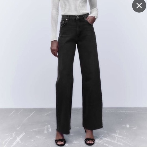 Zara Wide Leg 90s Jean - Picture 2 of 8